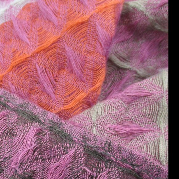 STEVE MADDEN One Size Infinity Knit Scarf - Picture 5 of 8